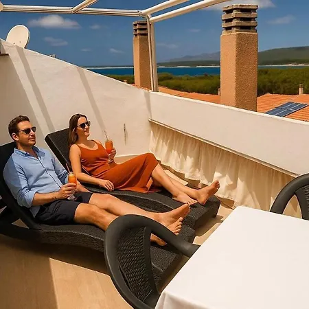 Nura's - Casa Degli Anemoni Apartment Porto Conte